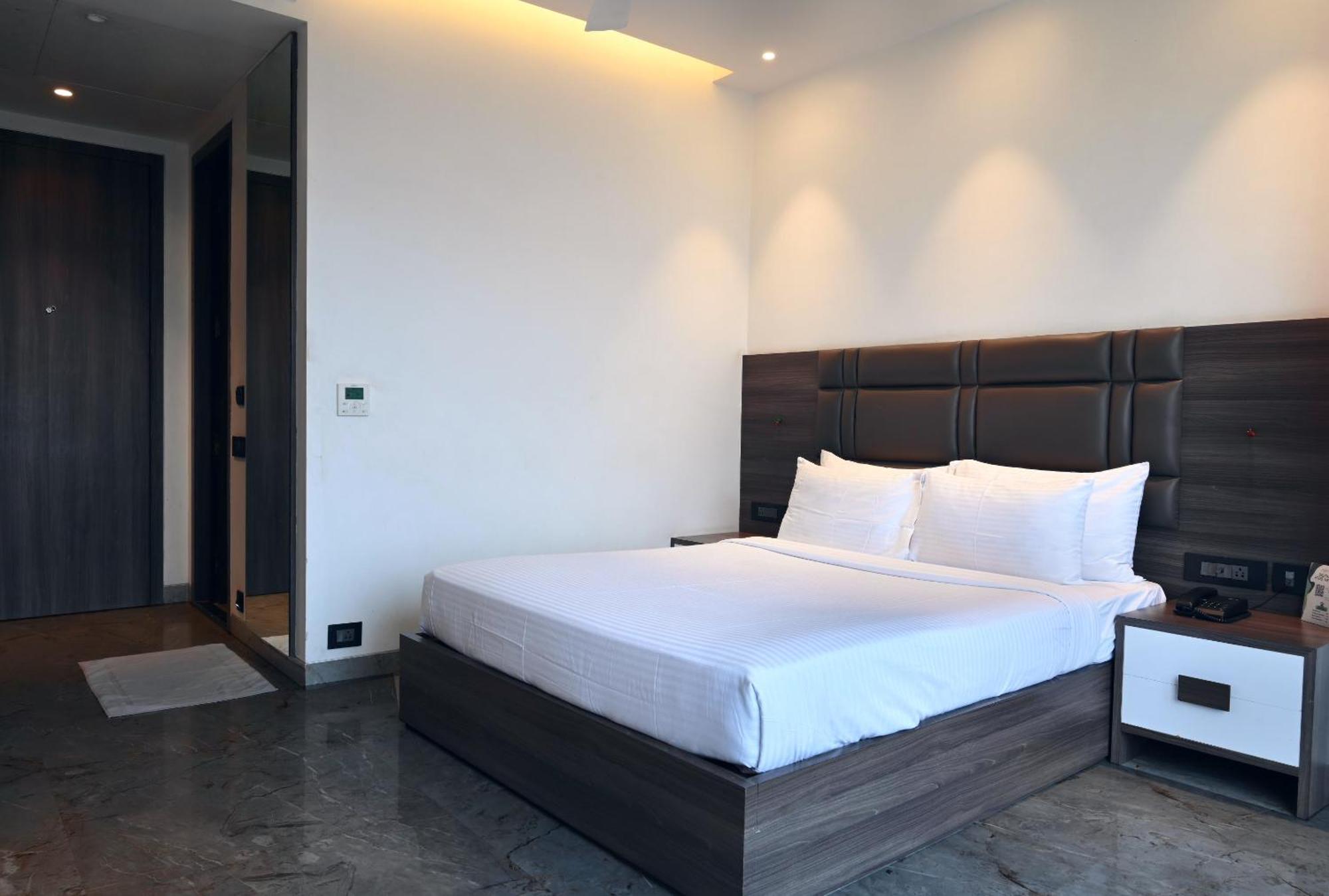 Econest Hotel タラピス エクステリア 写真